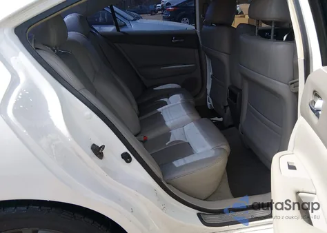 2009 Nissan Maxima 3.5 Sv from USA, damaged, VIN 1N4AA51E29C848326